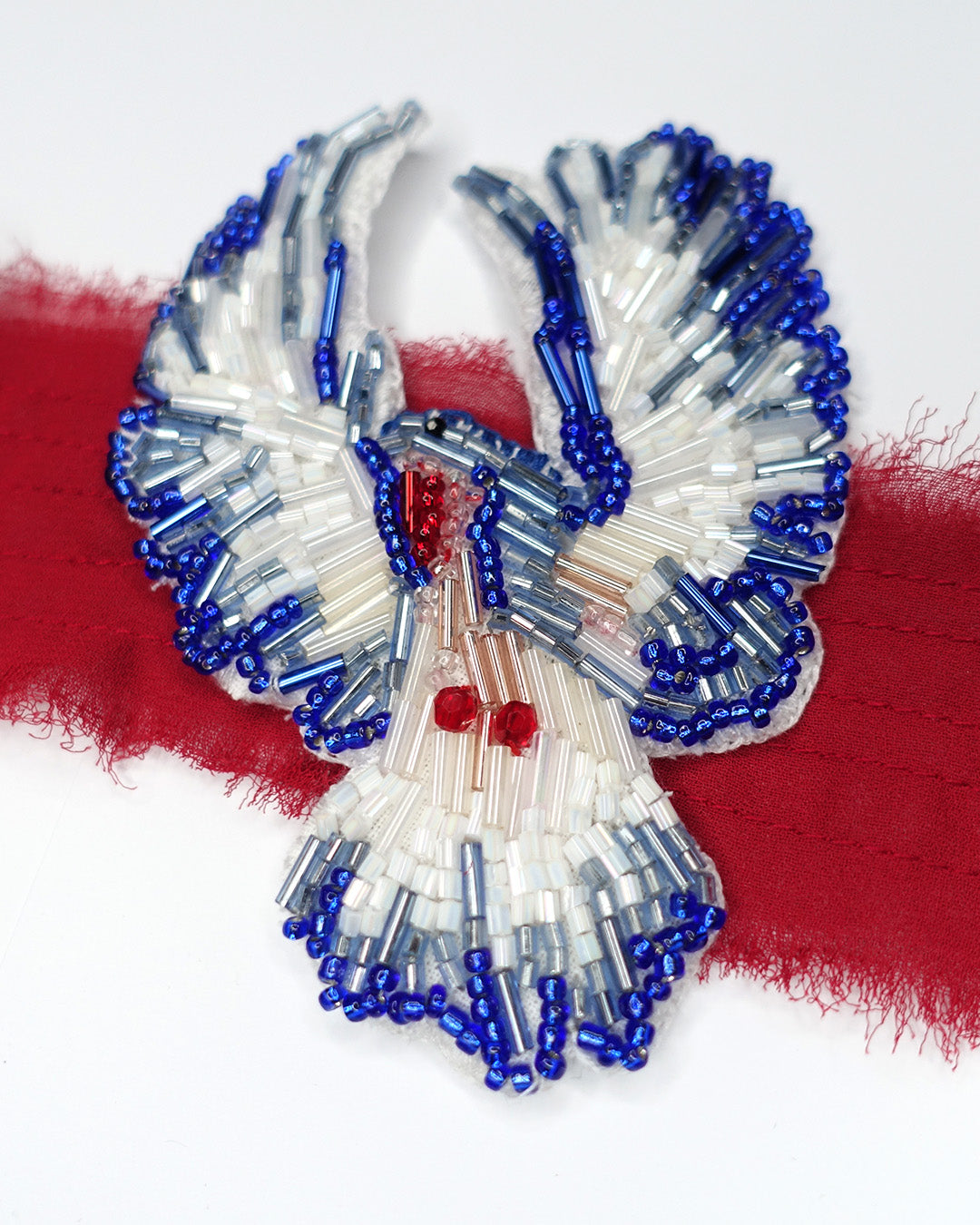'BLEEDING HEART' choker