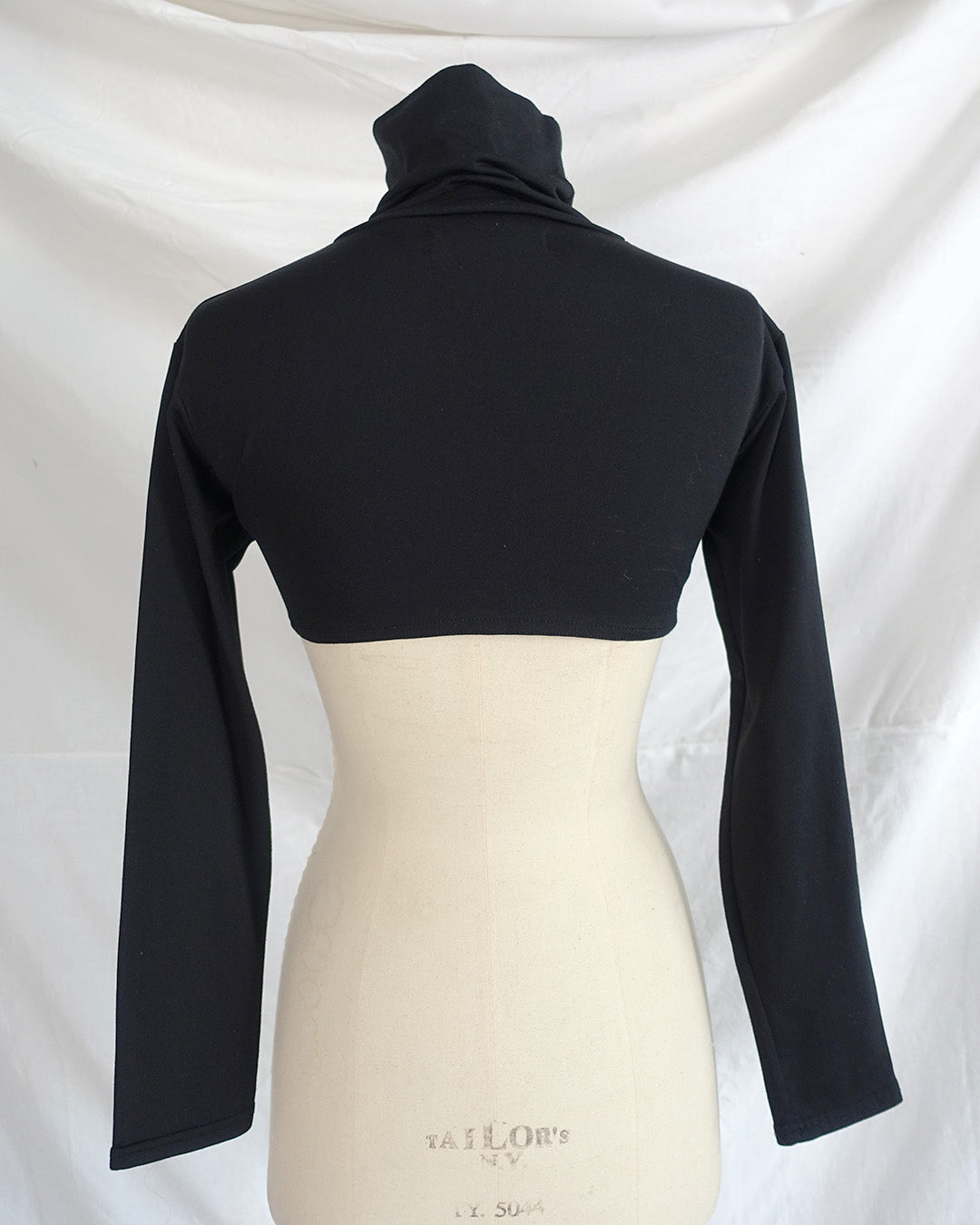 'ESSENCE' turtleneck