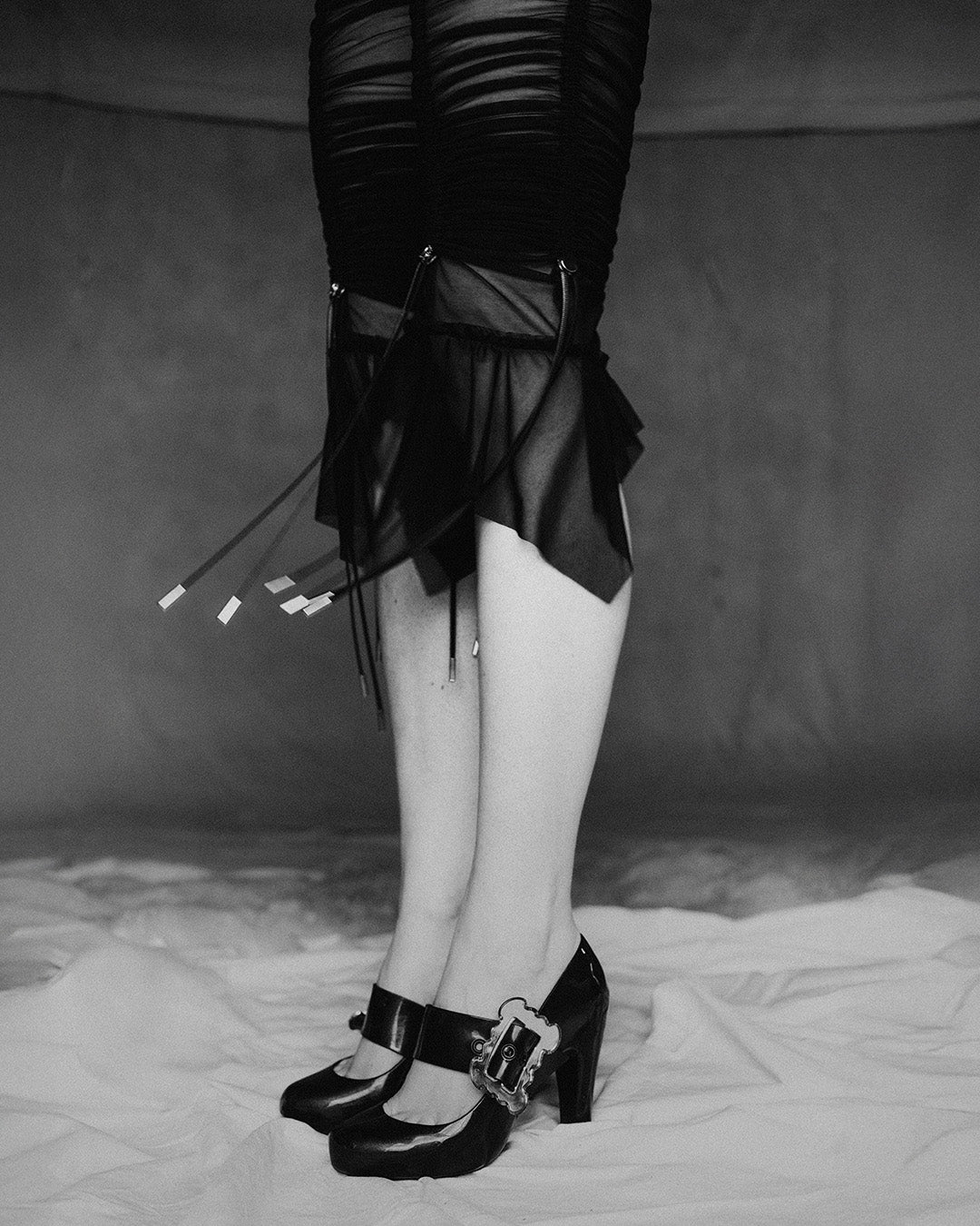 ‘FORLORN‘ capri pants