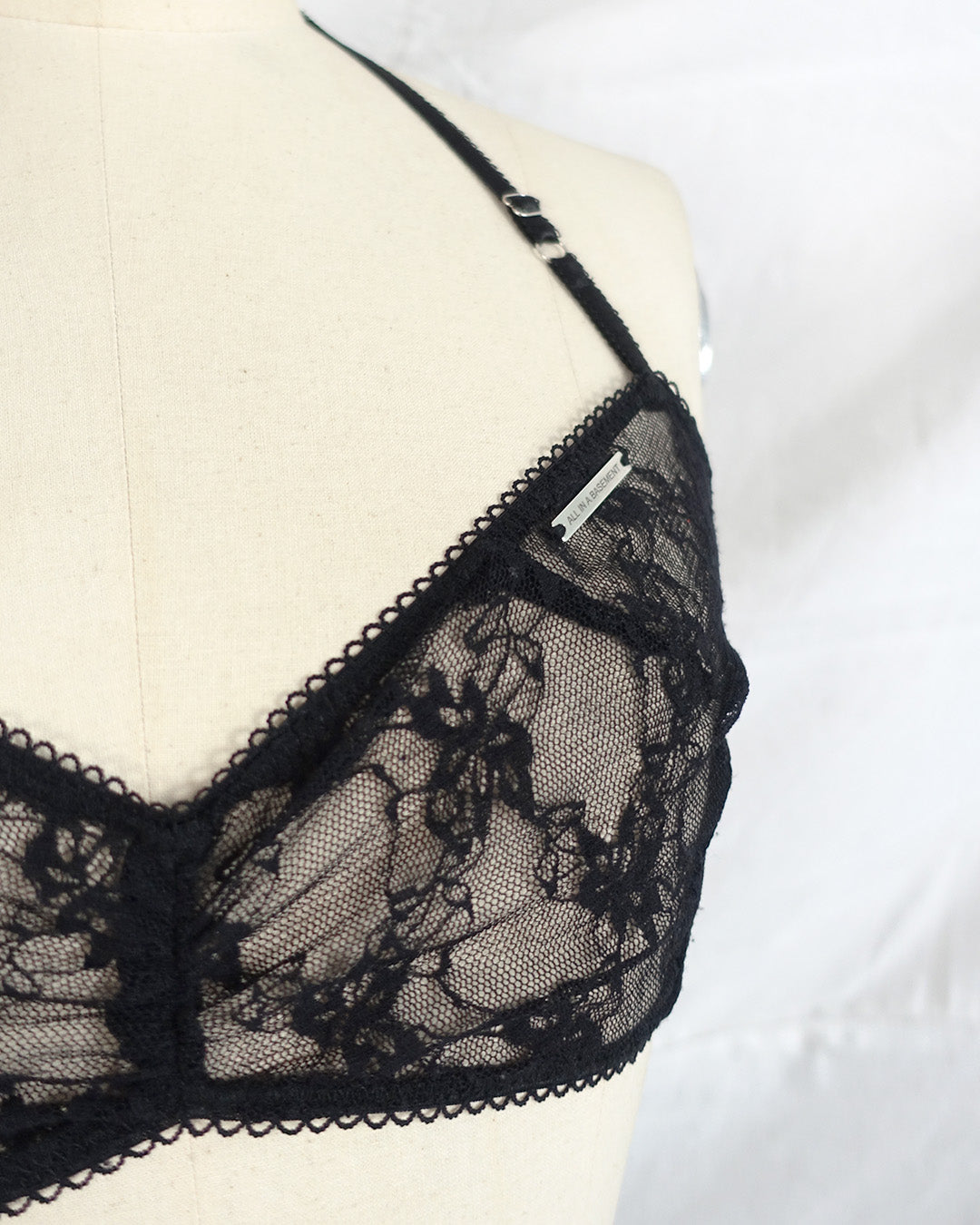 ‘MILA‘ lingerie set sample