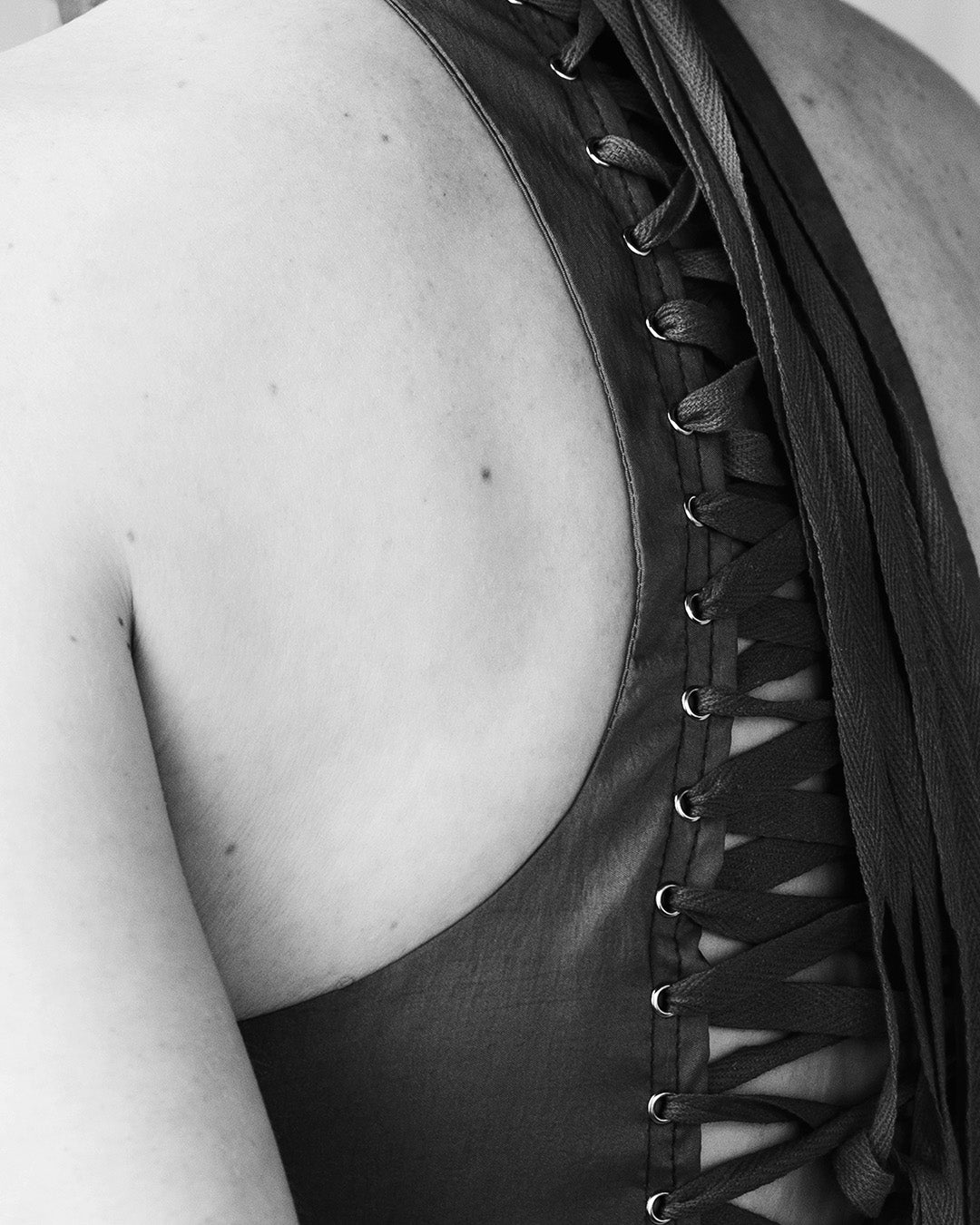 'RAGE' top