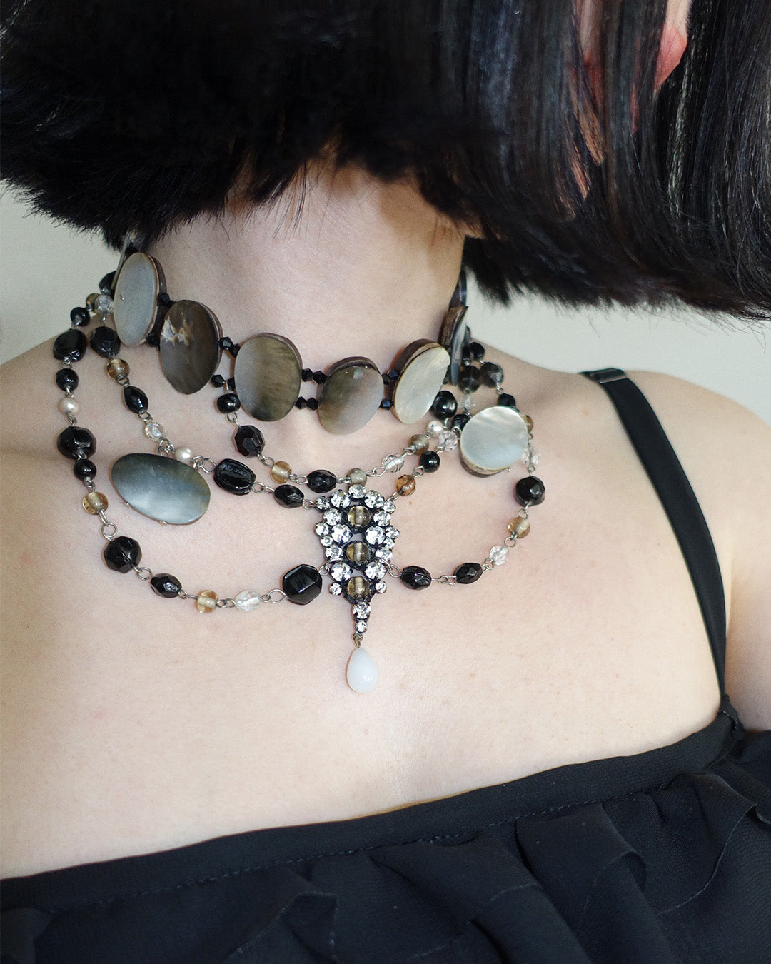 'GLEAM' mother of pearl layered choker