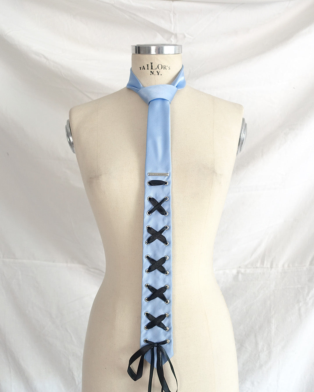 ‘JULY‘ tie skyblue