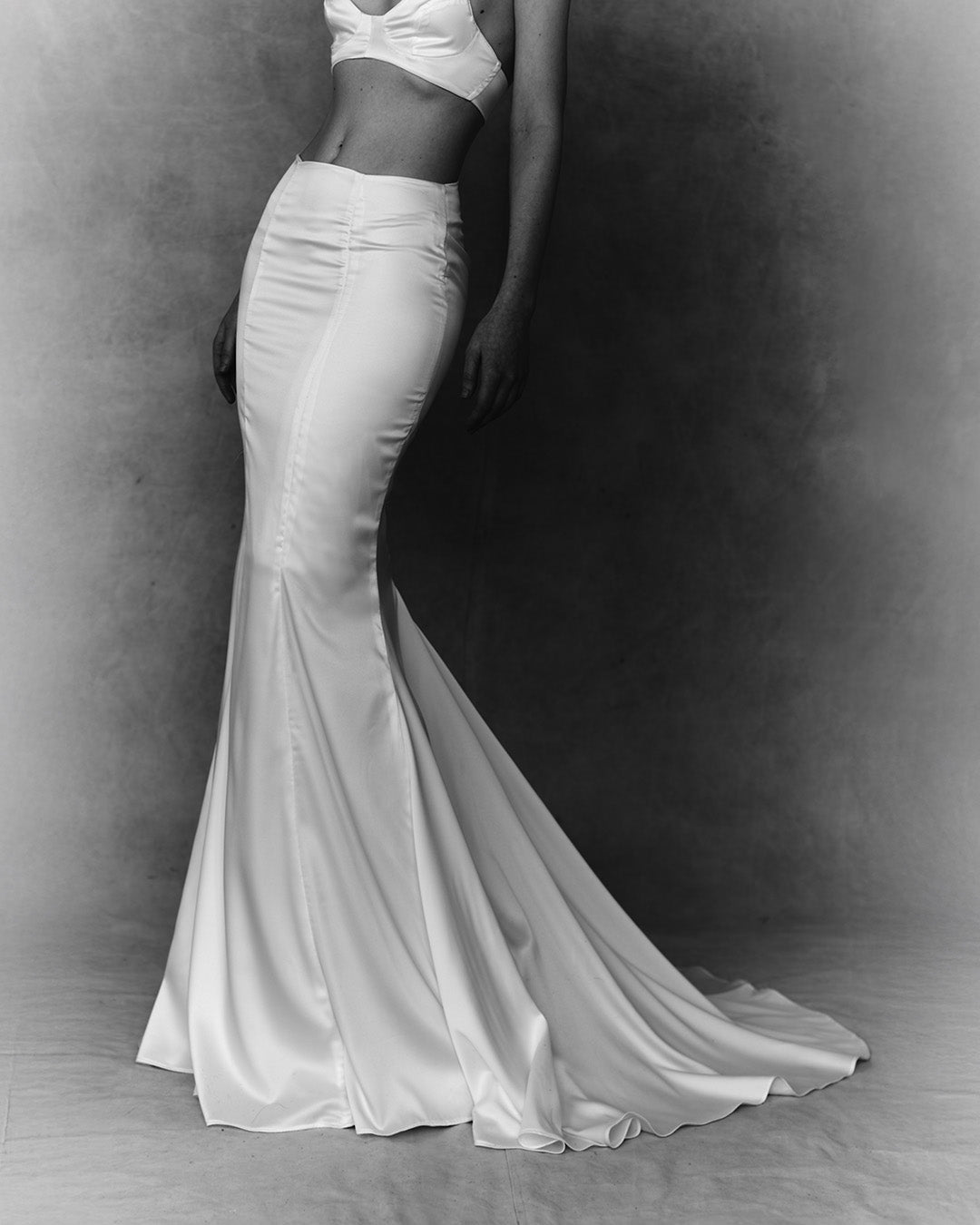 'MANIFEST' skirt